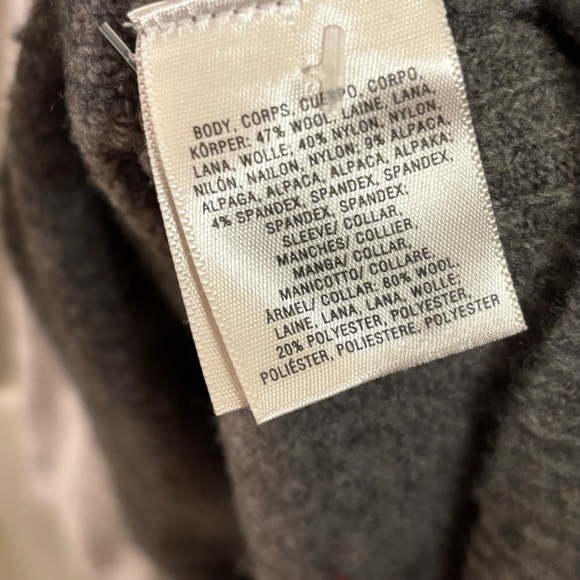 Moth Anthropologie Wool Blend Lightweight Wool Blend Sweater in Gray, Size M - Picture 7 of 8